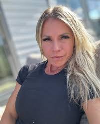 Michelle Maras's Instagram, Twitter & Facebook