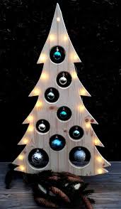 Weihnachtsbaum Holzdeko Led Advent Weihnachtsdeko Baum Kugeln Beleuchtung In 2020 Pallet Christmas Christmas Wood Crafts Christmas Wood