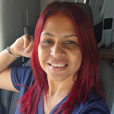 Mi gente ya tengo la mesa puesta. Hoy con los Suéter de nuestra Huracan  Boricua Maripily. Ademas surtidos, tazas, carteras de hombre y limbers