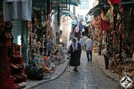 تمكنكم هذه الخدمة من معرفة مبلغ الآداءات والمعاليم الديوانية المستوجبة على السيارات الموردة من الخارج أو التي سيتمّ توريدها إلى البلاد التونسية. Ø¬ÙˆÙ„Ø© Ù…ØµÙˆØ±Ø© Ø­ÙˆÙ„ Ø£Ù‡Ù… Ø£Ù…Ø§ÙƒÙ† Ø§Ù„ØªØ³ÙˆÙ‚ ÙÙŠ ØªÙˆÙ†Ø³ Ø§Ù„Ø¹Ø§ØµÙ…Ø© Ù…Ù† Ø£Ø³ÙˆØ§Ù‚ Ø´Ø¹Ø¨ÙŠØ© ÙˆÙ…Ø±Ø§ÙƒØ² Ø¹ØµØ±ÙŠØ©