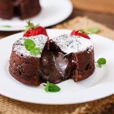 Fondant Au Chocolat Et Au Lait De Coco Recette En 2020 Fondant Au Chocolat Recette Fondant Au Chocolat Chocolat