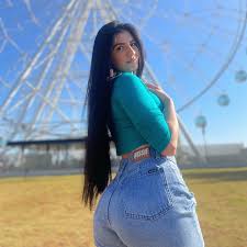 I am my happiest version 💚