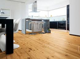 Haro Parkett 4000 Landhausdiele Larche Sauvage Strukturiert 2v Parkett Landhausdiele Parkett Landhausdiele