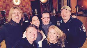 Select from premium maite kelly of the highest quality. Comeback Der Kelly Family Deshalb Sind Paddy Und Maite Nicht Dabei