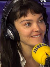 Emoción y Cambio: Entrevista con Ana Rujas sobre 'Cardo' y su Impacto