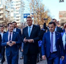 Pe data de 17 ianuarie europa si america sunt bantuite de criza. Nimic Nou Sub Soare Ion È™tefan È™i CÄƒtÄƒlin Toma NominalizaÈ›i CandidaÈ›i Pentru PrimÄƒria FocÈ™ani È™i Cj Vrancea Realitatea De Vrancea