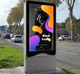 Customized Full Color LED Totem Digital Advertising Display LED Screen Mupi