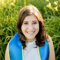 Lori Raub's Instagram, Twitter & Facebook