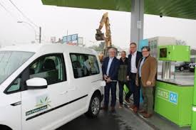 Slim tanken bij dats 24 is tanken voor lage prijzen in een tankstation bij u in de buurt. Nieuw Dats 24 Station Met Ook Cng Geopend In Sint Pieters L Sint Pieters Leeuw Het Nieuwsblad Mobile