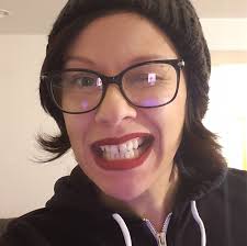 Their matching t-shirts are hilarious! 🎣🤣