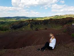 Strada doctor imre barna 6. Hai SÄ SocializÄm La Templul DorinÈelor Vulcanul RacoÈ Lacul De Smarald Coloanele De Bazalt Èi Moara Cu Noroc Corina Costache