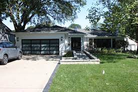 It's so pretty on this brick utah home painted glidden's meeting house white. Accessible Ranch Total Renovation Modern Exterior Chicago By Kipnis Architecture Planning Houzz