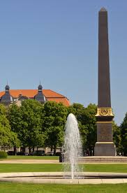 Am Lowenwall In Braunschweig Kann Sich Wunderbar Im Grunen Entspannt Werden Foto Braunschweig Stadtmarketing Gmbh Gera Tourismus Naturschutzgebiet Parkanlage