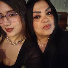 Yo solo sé que estoy enamorada de él"... 💃🕺 Les invito a disfrutar del  Mix 'La Loba' en YouTube y tu plataforma digital preferida! 🤩 ¡Dale al  play y que comience la