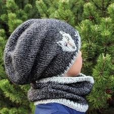 Dies ist ein sehr einfaches strukturmuster, für das keine besonderen kenntnisse erforderlich sind. Set Strickanleitung Mutze Und Loop Wolf Grosse Kind 4 6 Jahre