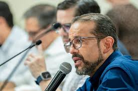 Carlos Martin Camacho Chavez (@MartinCamachoCh)