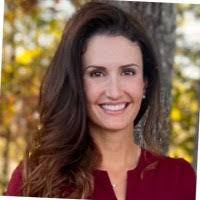 Chandra Tuttle's Instagram, Twitter & Facebook