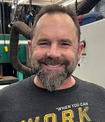 Lakeville, Minneapolis students launch go kart build-off under watchful eye  of racing legends