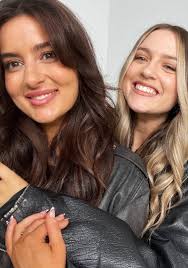 The simple hack to score cheap food and drinks around Australia