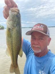 My 3lb fish from willow springs. Sardine Point