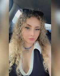 𖣔 Emily Brown 𖣔(@peachipancakes) • Instagram 사진 및 동영상