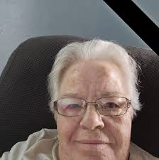 What is the age of this vintage spice rack?