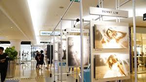 Pameran insidental, ialah pameran seni rupa yang dilaksanakan menurut periodik yang dirancangkan atas. 9 Jenis Jenis Pameran Seni Rupa Berdasar Karya Hingga Jumlah Seniman Hot Liputan6 Com