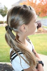 Braids, ponytails, half up half down, evening looks and hair styles with step by step tutorial. Tween Knots Into Side Ponytail Cute Girls Hairstyles Cute Girls Hairstyles