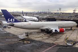 Sas Sitting At Gate 68 At Ewr Sas Airlines Sas Aviation History