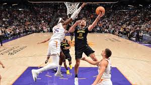 Pat Spencer Sets Career-Highs With 20 Points, Six 3-Pointers in Warriors’ Comeback Win Over Suns