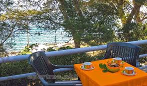 Grohota Ist Die Alteste Und Grosste Stadt Auf Der Insel Solta Einer Kirche Mit Fresken Aus Dem Vierzehnten Jah Mediterrane Architektur Ferienhaus Barockschloss