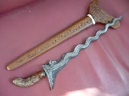 It is the malay equivalent of king arthur's excalibur and was supposedly owned by the legendary malay warrior hang tuah. Keris Pusaka Paling Legendaris Di Indonesia Berita Aneh Unik Dan Menarik