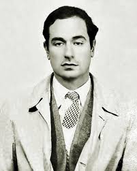 Orgullo y Prejuicios de las Familias Patricias": "Los Uriarte Novoa"