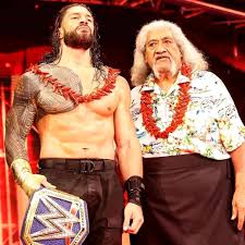 Roman Reigns with his mother photo