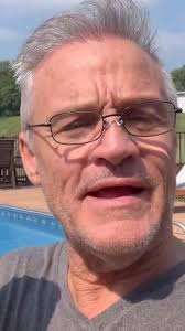 Kenny Wallace (Official Page) says #nascar should apologize to the blue  collar #racing fan