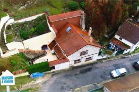 Val D Oise Polemique Apres L Emission De M6 Stephane Plaza Critique Une Maison A Vendre Dans La Commune D Haute Isle La Gazette Du Val D Oise