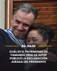 El mandatario figura como propietario de una casa de casi US$ 145.000  mientra su esposa, Laura Alonsopérez, colocó en su declaración jurada otra  propiedad de unos US$ 78.000. https://elpais.uy/bebn98js