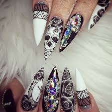 Black And White Almond Shaped Nails Goth Style Long Almond Shaped Nails With Hand Painted Scull White Black Gel Polish Black And White Melt Stiletto Nails Designs Cute Acrylic Nails Skull Nails