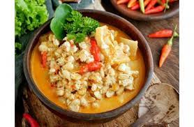 Ayam goreng literally means fried chicken in malay (including both indonesian and malaysian standards) and also in many indonesian regional languages (e.g. 5 Resep Sambal Tumpang Terenak Terbuat Dari Tempe Busuk Dan Rempah Rempah
