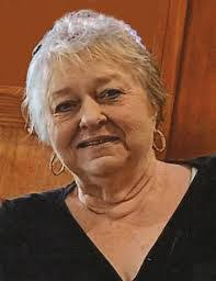 Mary Worthen's Instagram, Twitter & Facebook