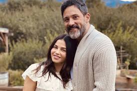 Jenna dewan learned she was pregnant with her first child, a son, with fiance steve kazee in the summer of 2019. Jenna Dewan Shows Off Baby Bump On Thanksgiving