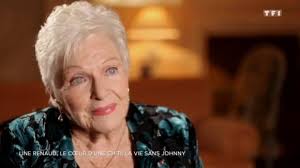 Photo : Johnny Hallyday, Line RENAUD et Aimée Mortimer sur le plateau de  l'émission "L'école des Vedettes". Le 6 avril 1960 © Bernard Roger via  Bestimage