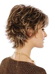 Coupe de cheveux court femme 70 ans. Coupe Courte Frisee Styles De Cheveux Courts Cheveux Courts Style De Cheveux