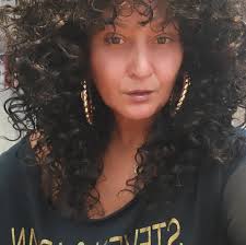 I think I might be the only one that's not really a Beyoncé fan😭😭