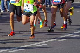 What's got 5 arms, 3 legs and 2 feet? Top 55 Marathon Jokes To Help You In Your Next Race Runningbrite