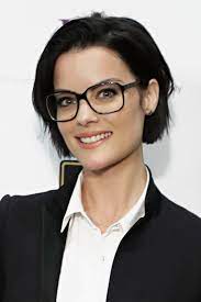 Popsugar Jamie Alexander Hair Jaimie Alexander Short Hair Glasses