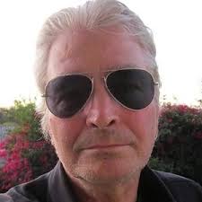 The Elements of Style (Classic Edition): With Editor's Notes & Study Guide 