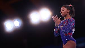 La gimnasta llega a la justa veraniega como la gran favorita en su disciplina, tras lo hecho en río 2016, en donde se colgó cinco medallas, cuatro oros y un bronce. Uor3mwpnz8dhgm