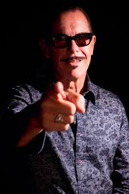 Kirk Pengilly