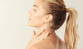 Too little thyroid hormone disrupts your hair growth cycle and puts too many. Is Your Thyroid To Blame For Dry Skin